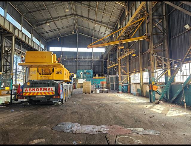 6,700M² FACTORY TO LET IN DUNCANVILLE